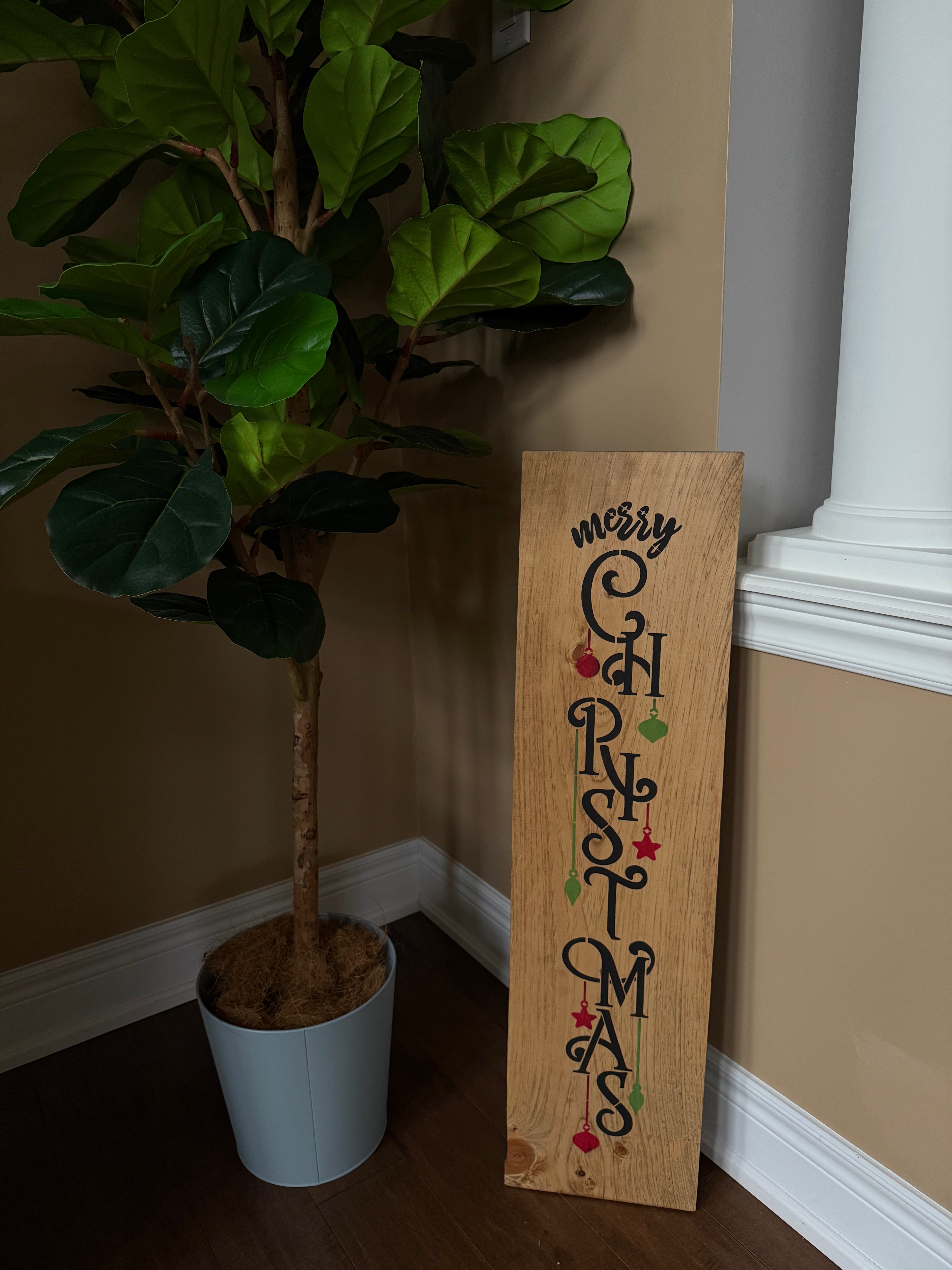 Merry Christmas Sign with Ornaments Oak and Black