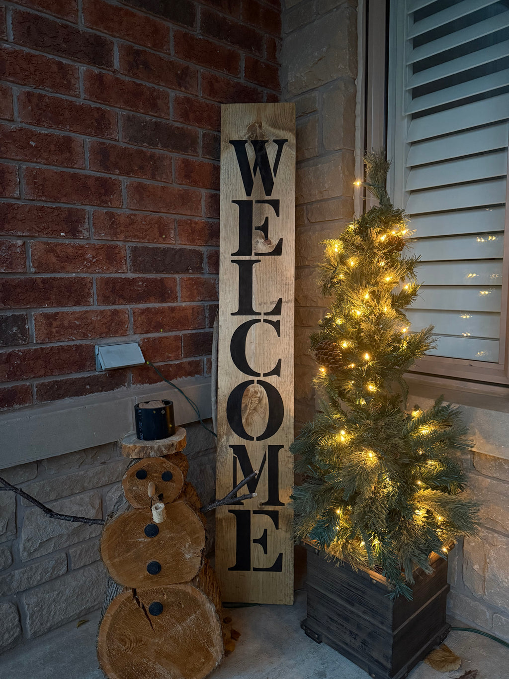 Welcome Sign Oak and Black